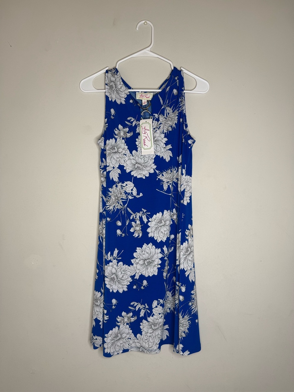 Ivy Road Blue and White Floral Sleeveless Midi Dress